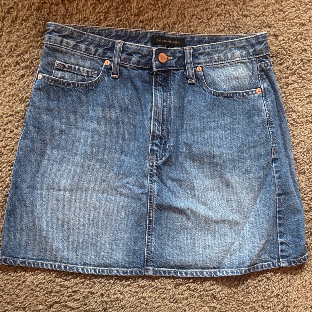Banana Republic Denim Skirt